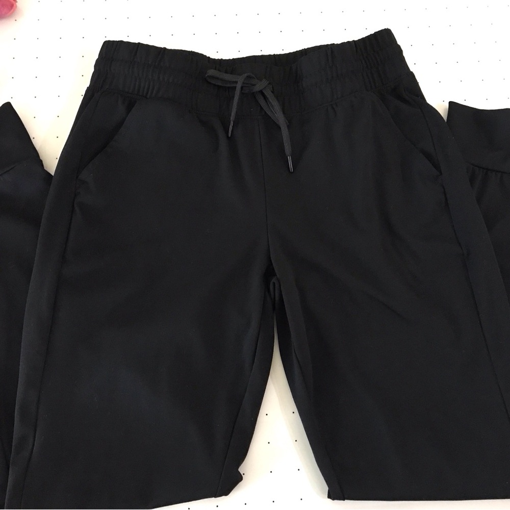 Yogalicious Women’s Black Jogger Pants